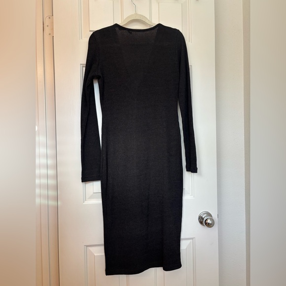 NWOT-Black Long Sleeve Button Dress - Picture 6 of 10